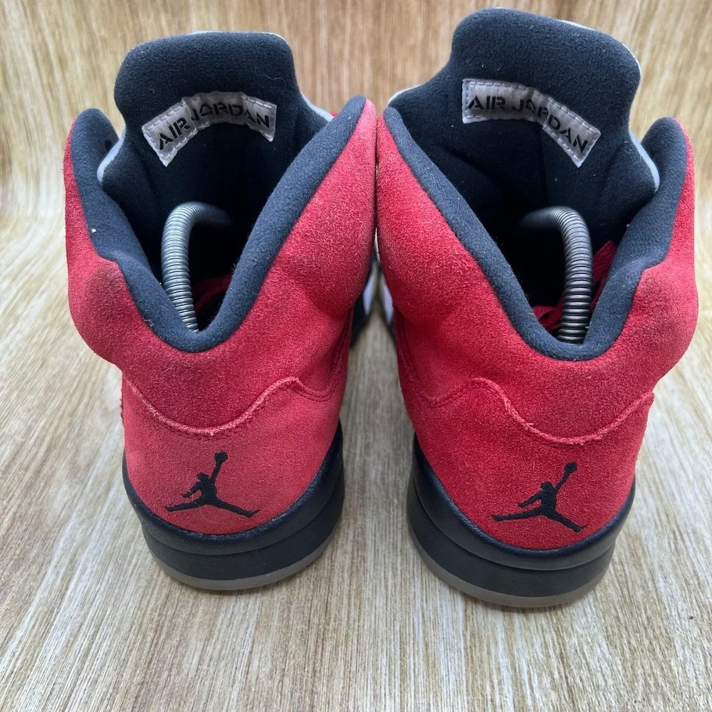 Nike Air Jordan 5 Retro Men's Size 9 Red Raging Bull Toro Bravo Suede DD0587-600